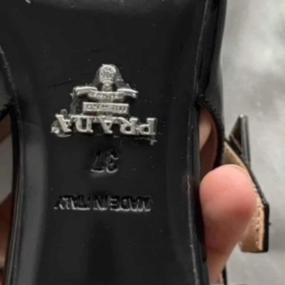 Prada Décoletté Logo Slingback Mary Jane Black Patent Leather Block Heel Pump - Picture 7 of 8